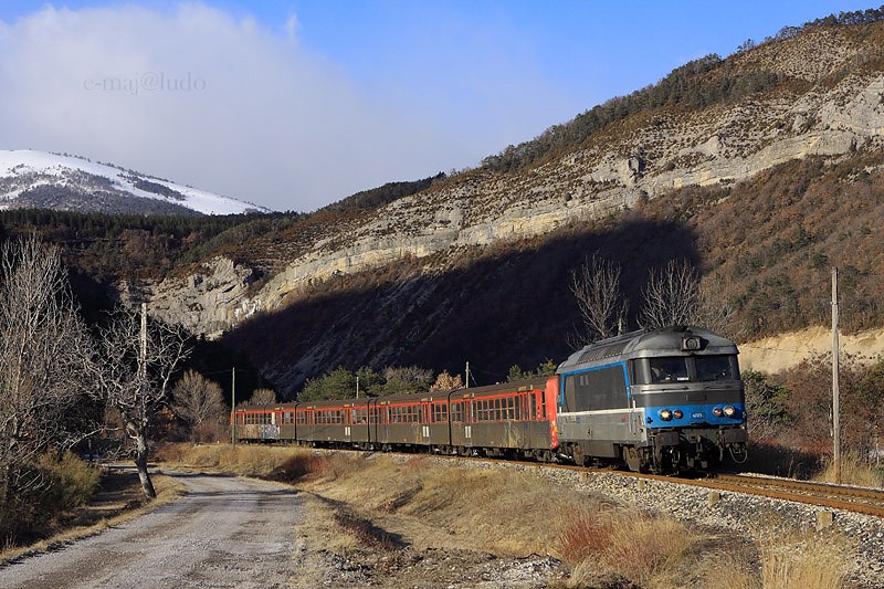 BB 67373(3).JPG